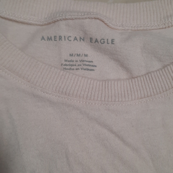 American Eagle Rolled Hem Tshirt - Picture 4 of 4